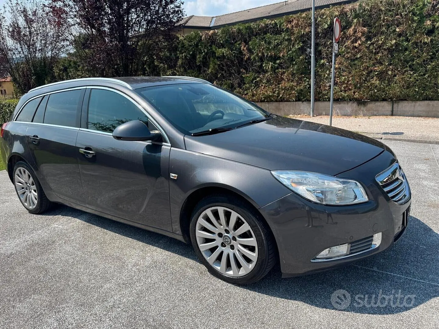 Opel Insignia 2011 photo 2