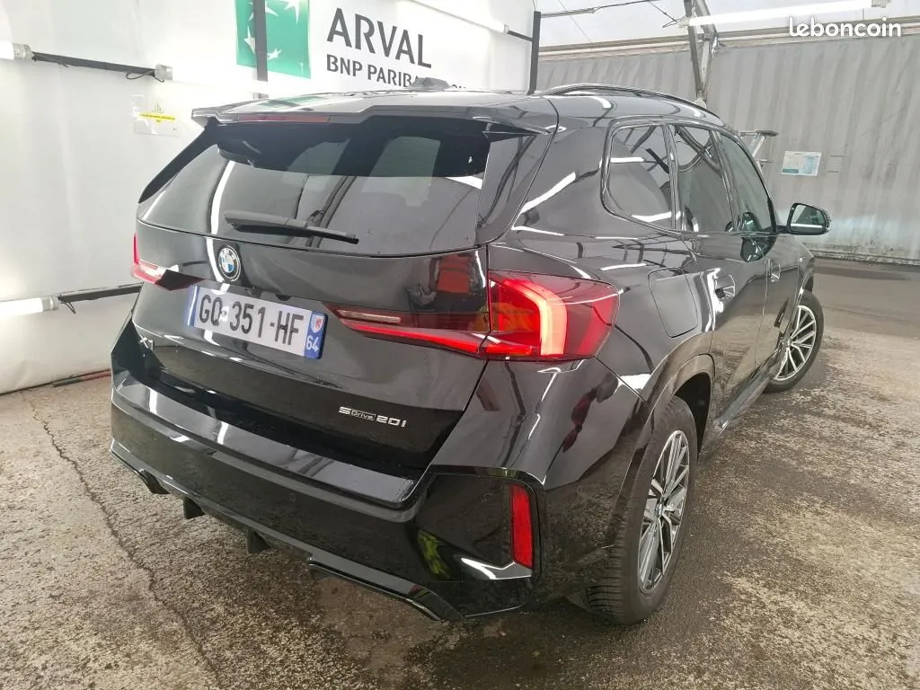 BMW X1 2023 photo 3