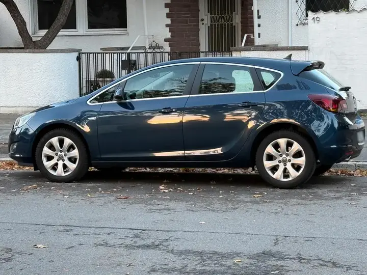Opel Astra