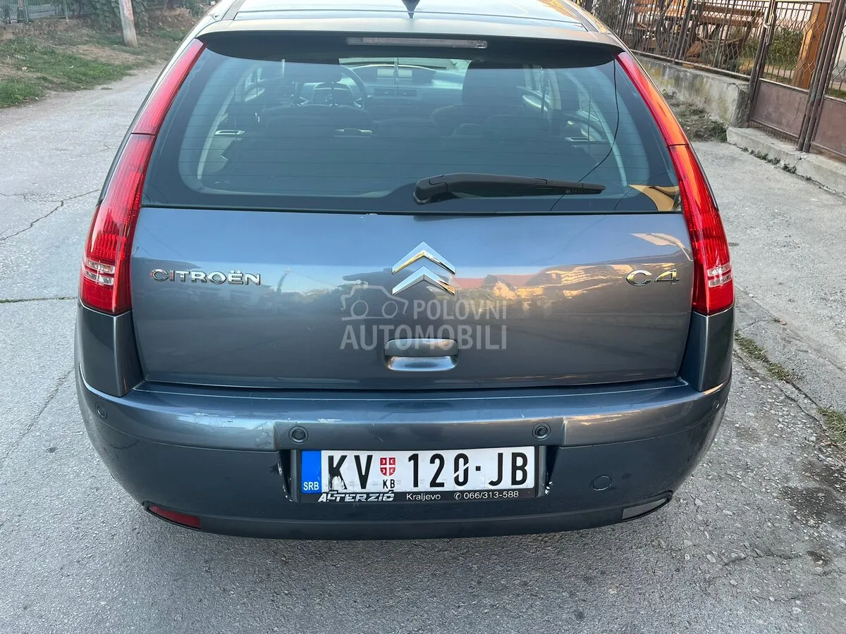 Citroen C4 2005 photo 2