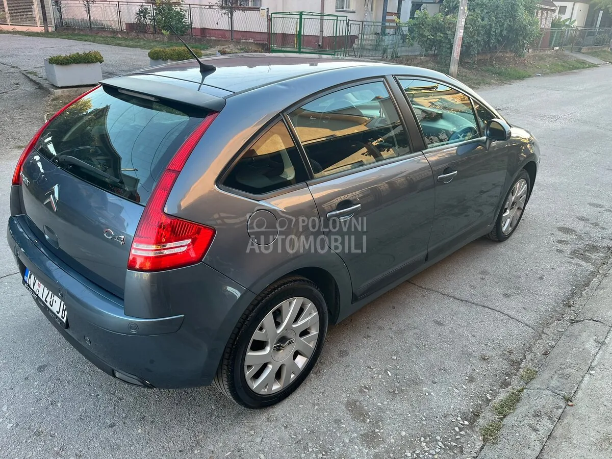 Citroen C4 2005 photo 5