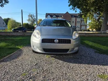 Fiat Punto 2006 photo 2