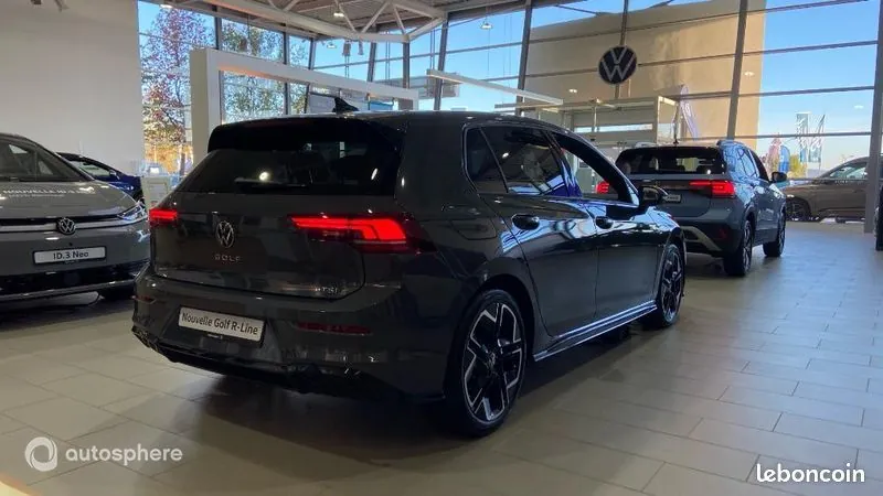 Volkswagen Golf 2026 photo 5