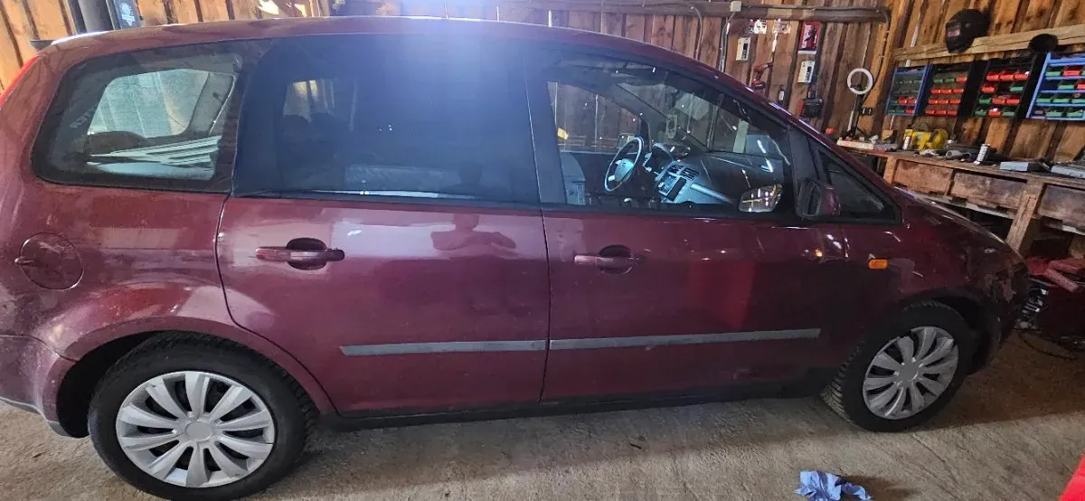 Ford C-Max 2004 photo 2