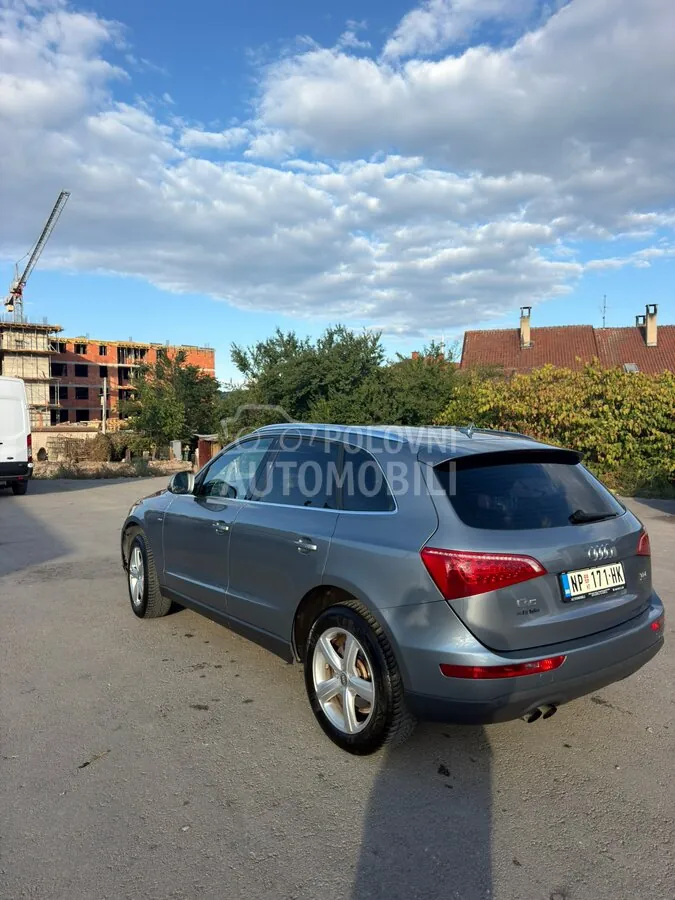 Audi Q5 2011 photo 4