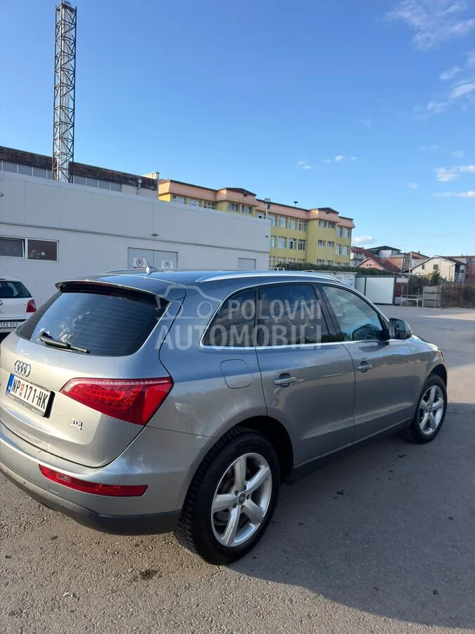 Audi Q5 2011 photo 5