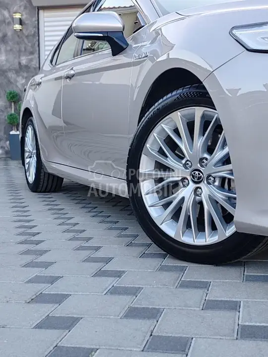 Toyota Camry 2019 photo 5