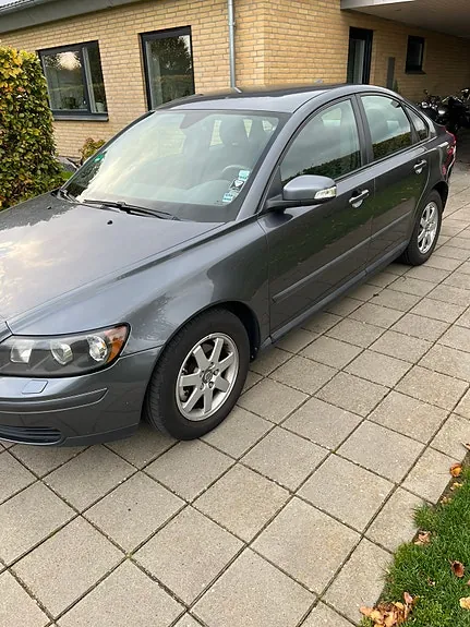 Volvo S40 2006 photo 2