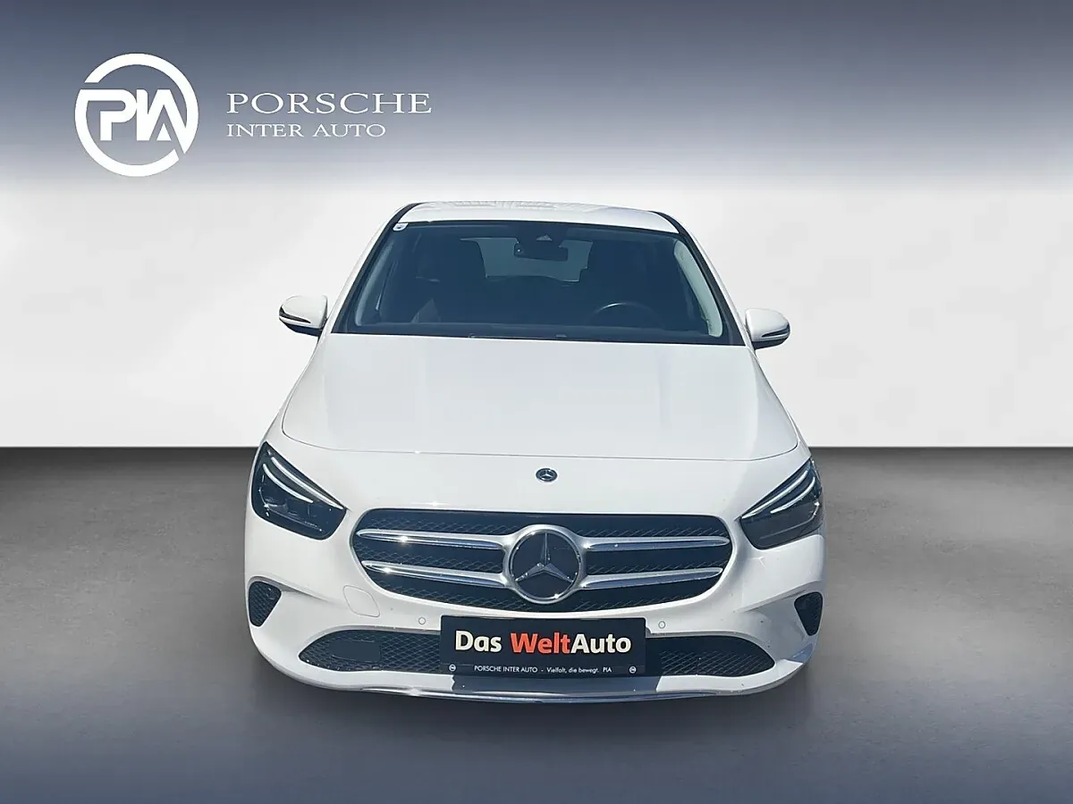 Mercedes-Benz B-Class 2022 photo 2