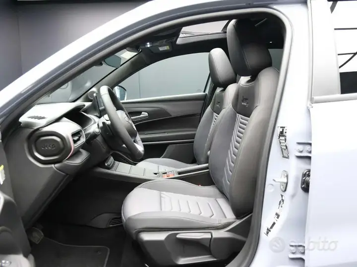 Jeep Avenger 2026 photo 3