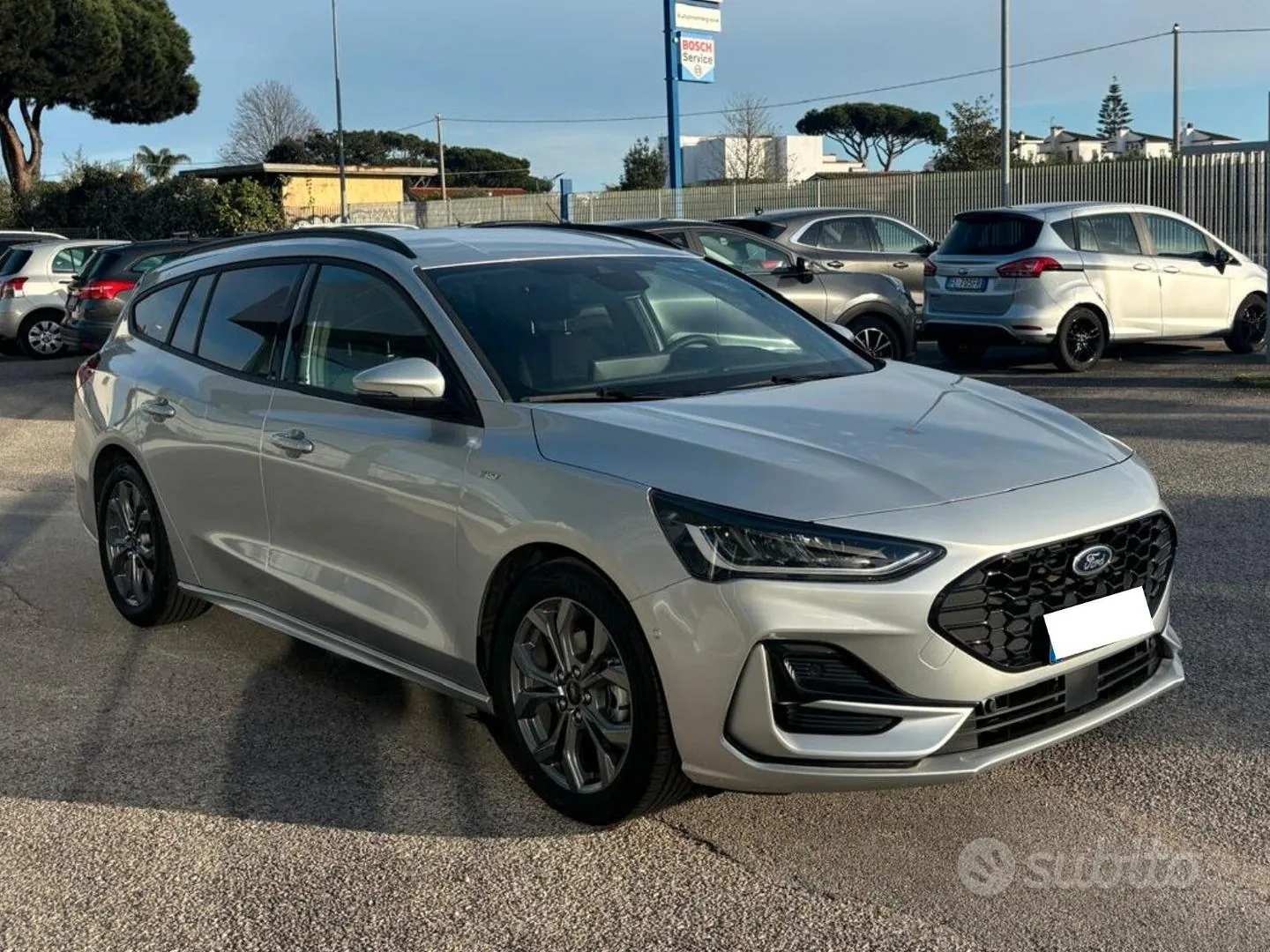 Ford Focus 2025 photo 2