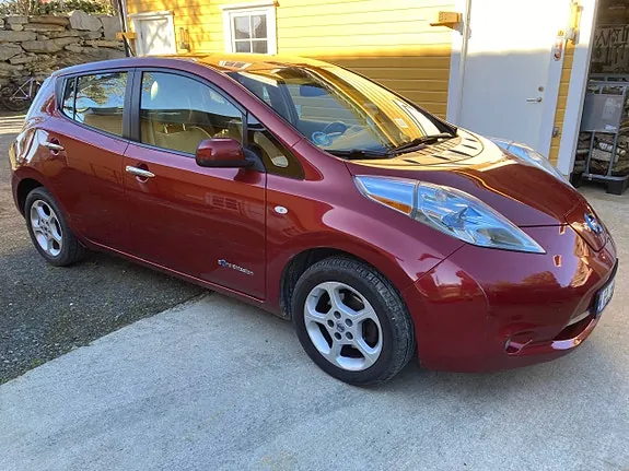 Nissan Leaf 2012 photo 5