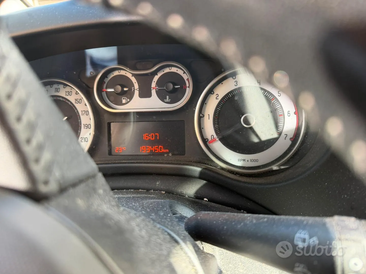 Fiat 500L 2012 photo 4