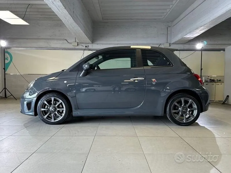 Abarth 500 2021 photo 2