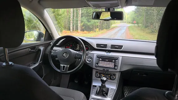 Volkswagen Passat 2012 photo 5