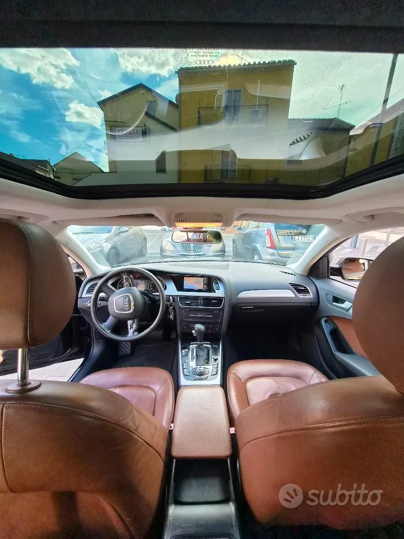 Audi A4 2011 photo 4