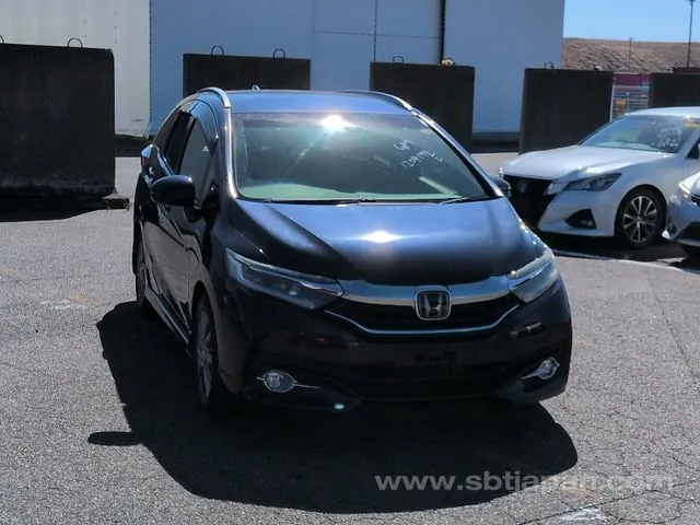 Honda Shuttle Hybrid Z
