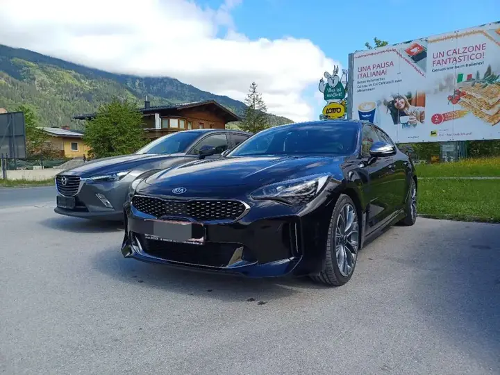 Kia Stinger 2018 photo 3