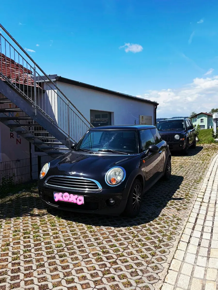 Mini Coupé 2010 photo 2