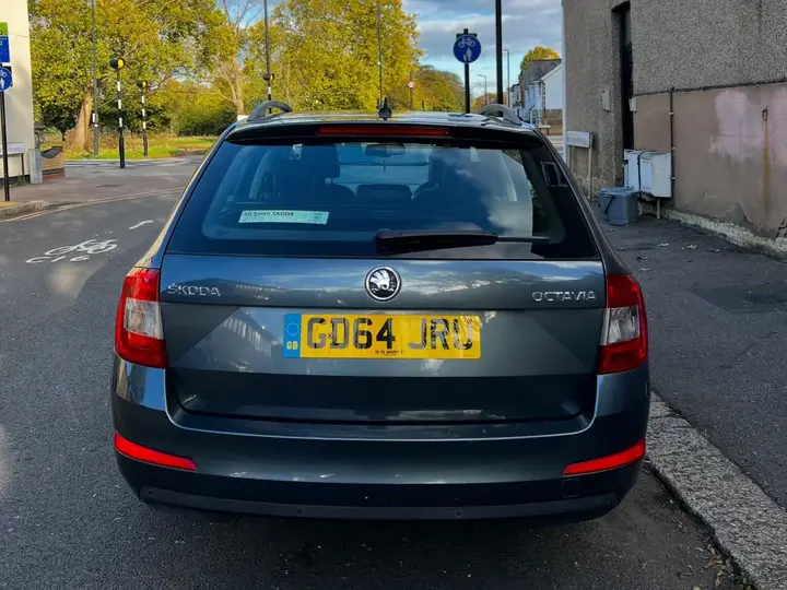 Skoda Octavia 2015 photo 5