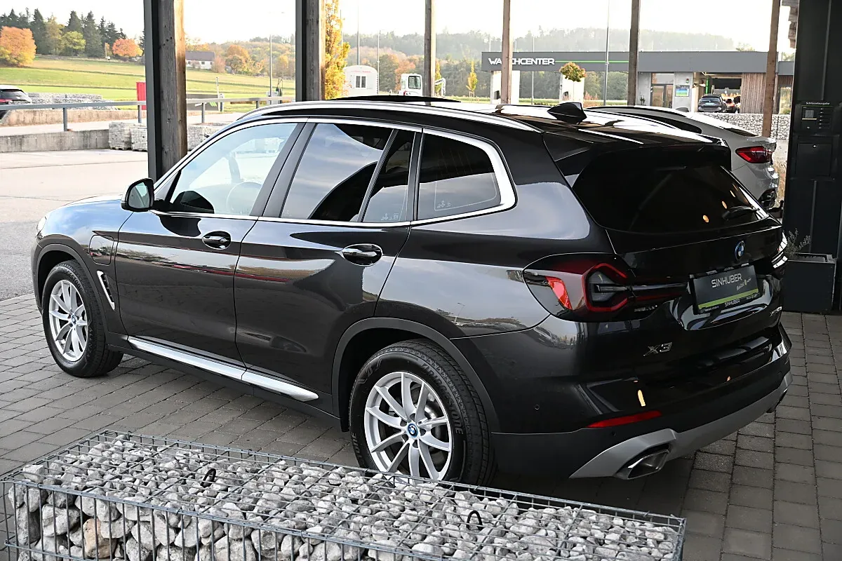 BMW X3 2023 photo 3