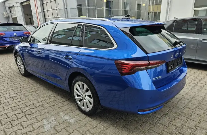 Skoda Octavia 2024 photo 4