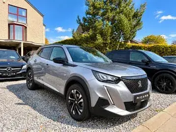 Peugeot 2008 2022 photo 2