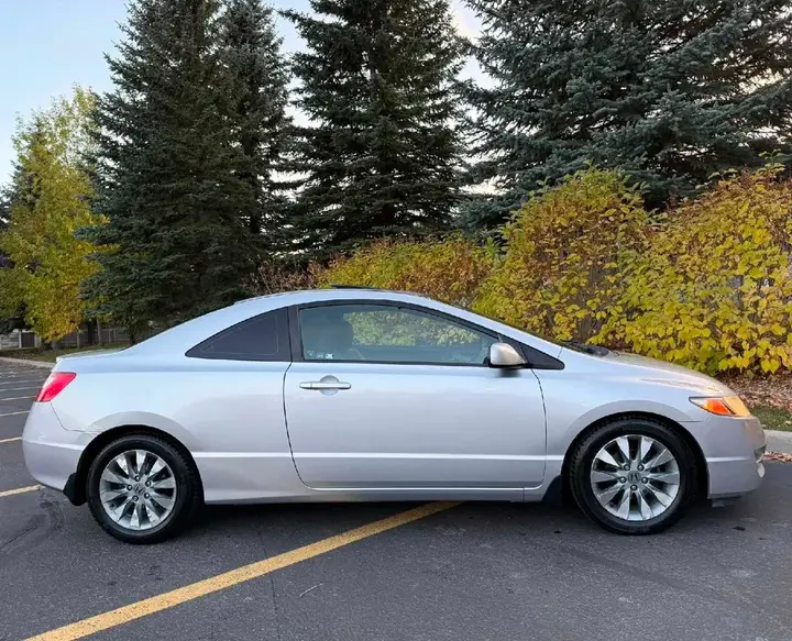 Honda Civic 2010 photo 5