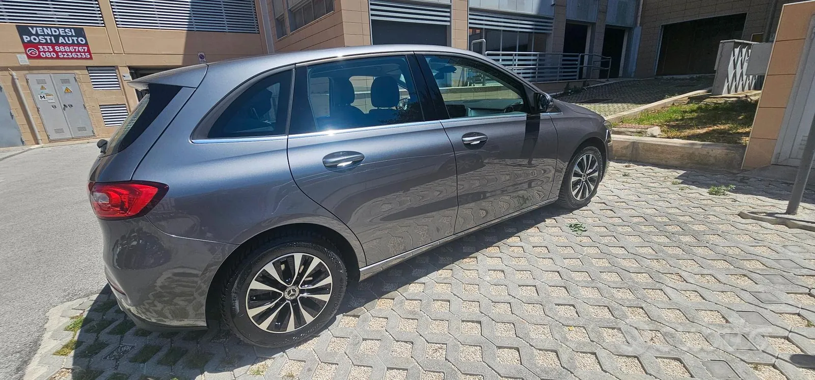 Mercedes-Benz B-Class 2022 photo 5