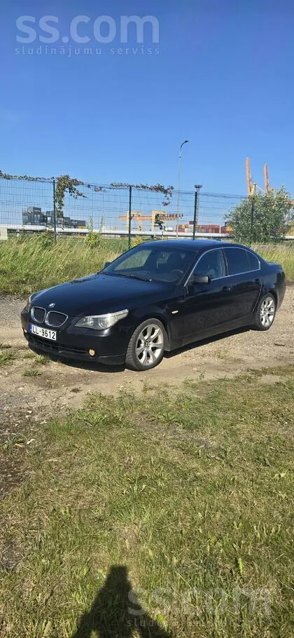 BMW 530D 2006 photo 2