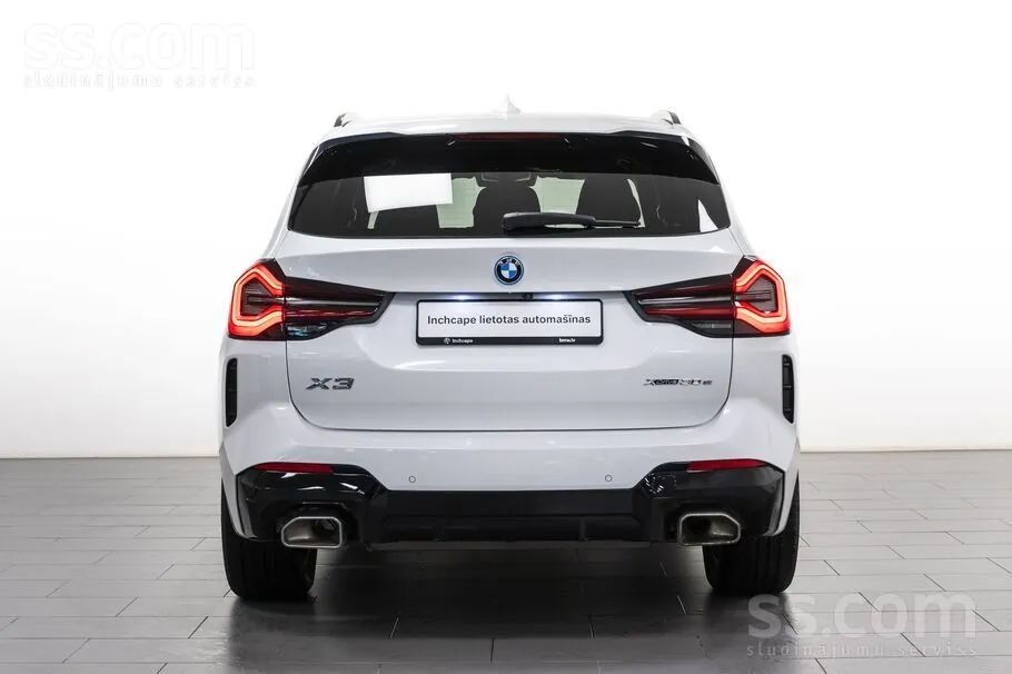 BMW X3 2022 photo 4