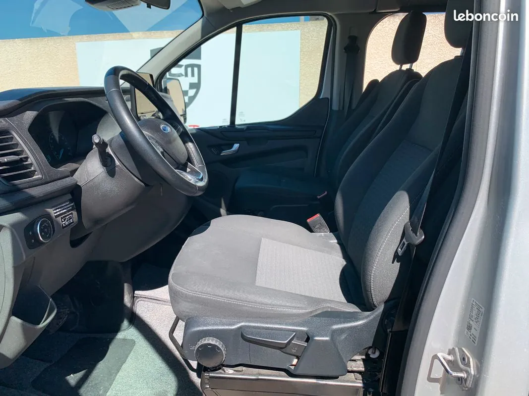 Ford Transit 2021 photo 3