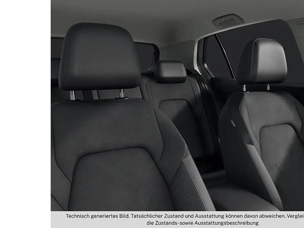 Volkswagen Golf 2026 photo 2