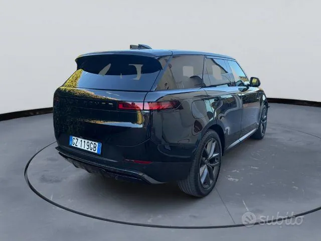 Land Rover Range Rover Sport 2025 photo 5
