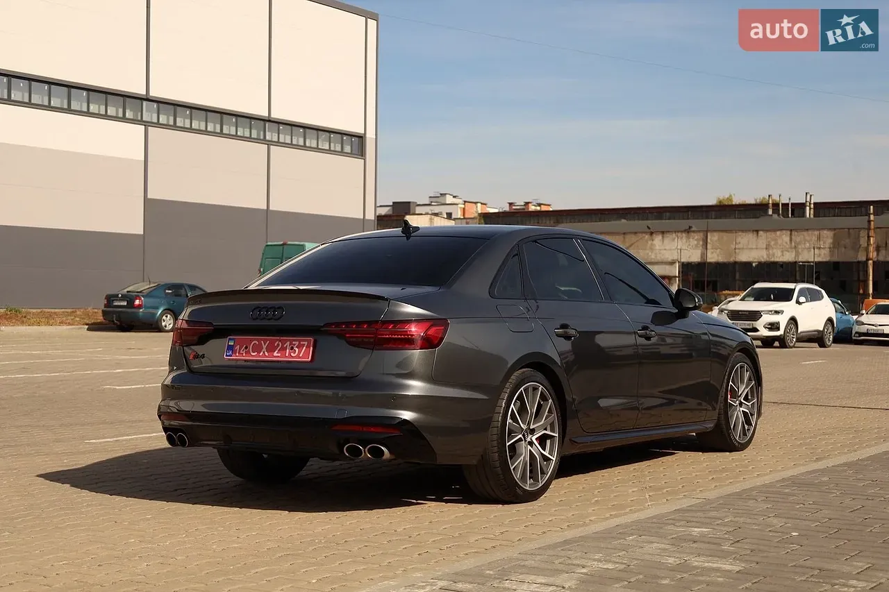 Audi S4 2020 photo 2