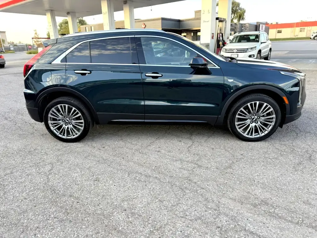 Cadillac Xt4 2025 photo 5