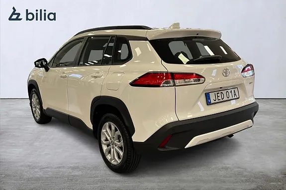 Toyota Corolla Cross 2026 photo 2