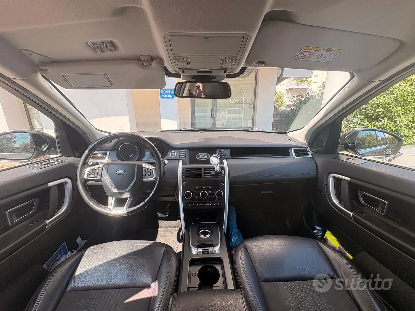 Land Rover Discovery Sport 2018 photo 5