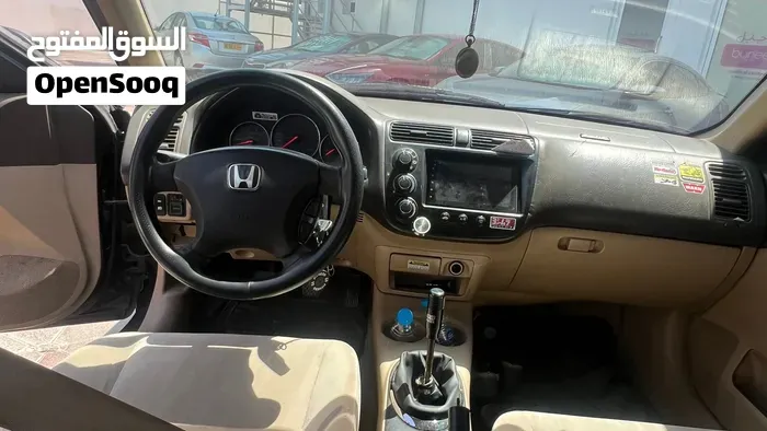 Honda Civic 2004 photo 4