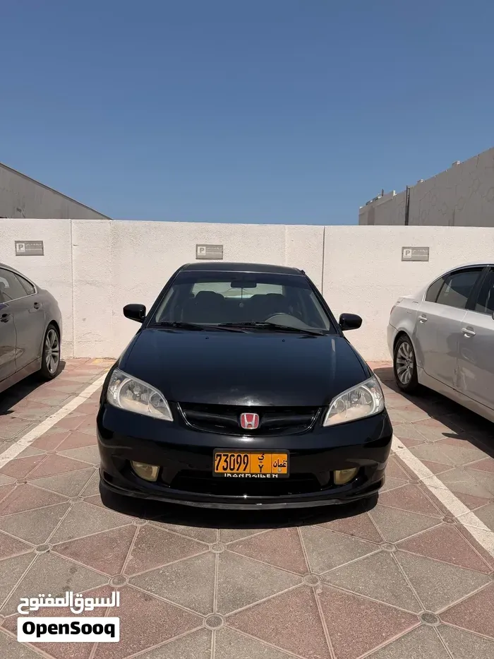 Honda Civic 2004 photo 2