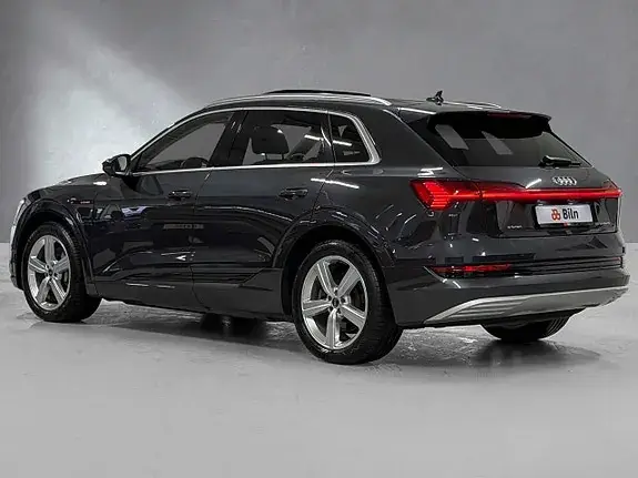 Audi E-Tron 2021 photo 3