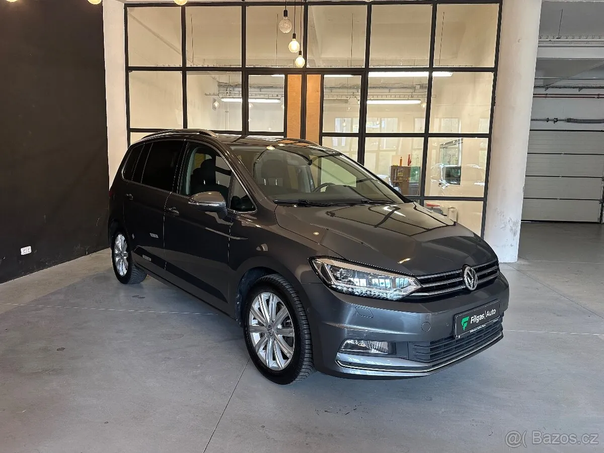 Volkswagen Touran 2017 photo 3