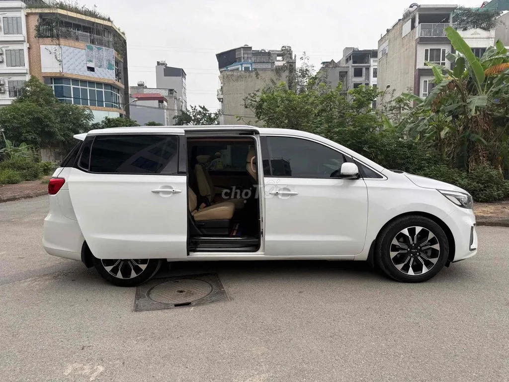 Kia Carnival 2019 photo 5