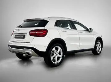 Mercedes-Benz Gla 2019 photo 2