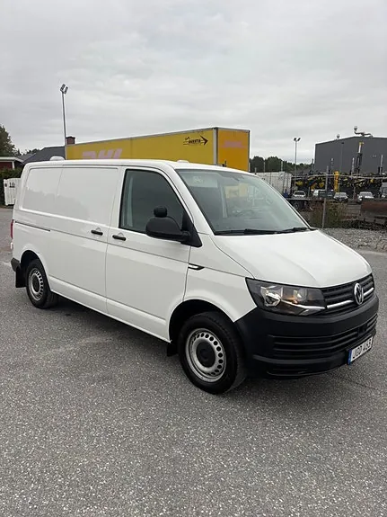 Volkswagen Transporter 2018 photo 4