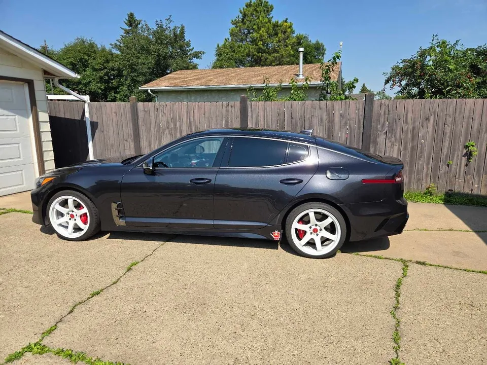 Kia Stinger 2022 photo 3