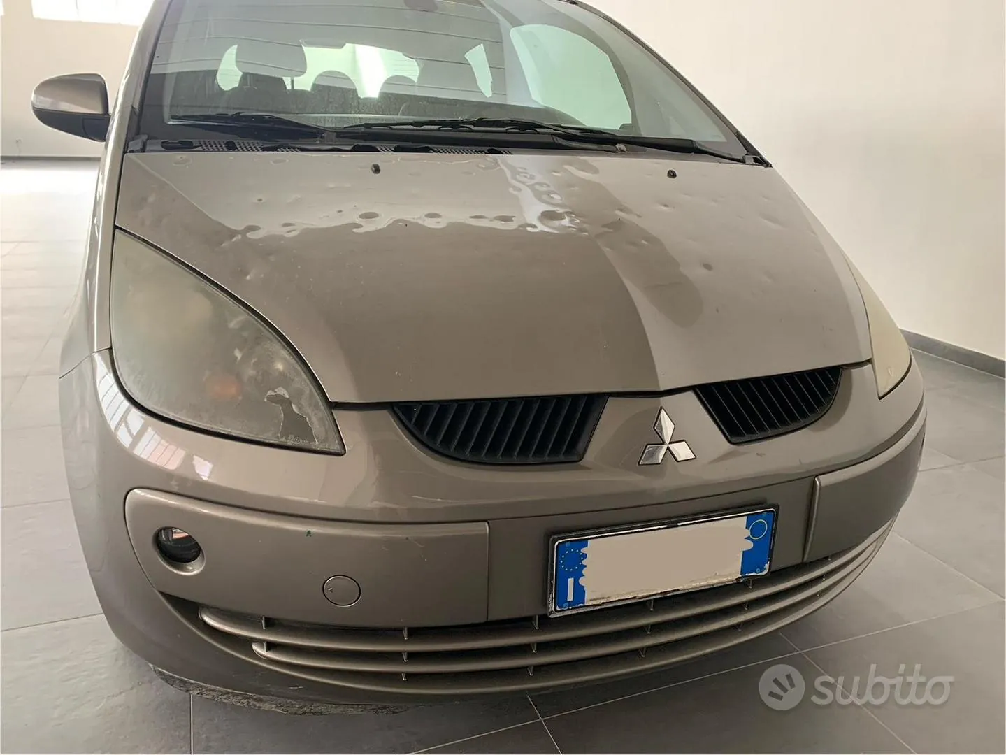 Mitsubishi Colt 2009 photo 2