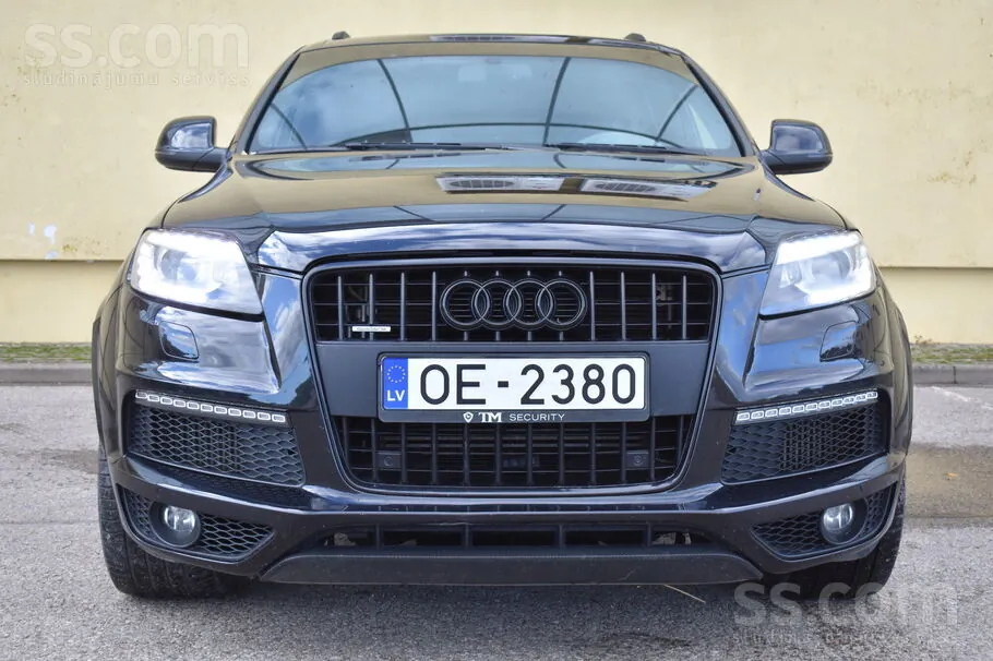 Audi Q7 2014 photo 3