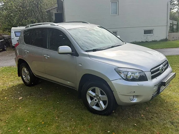 Toyota Rav4 2008 photo 3