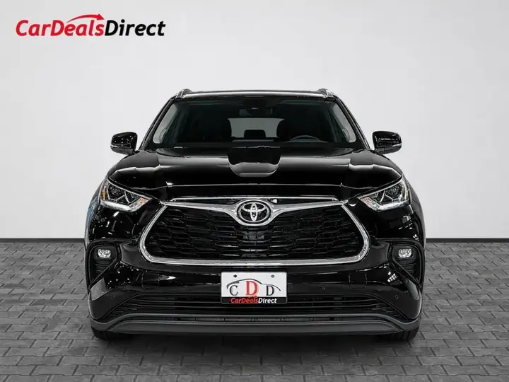 Toyota Highlander 2021 photo 2